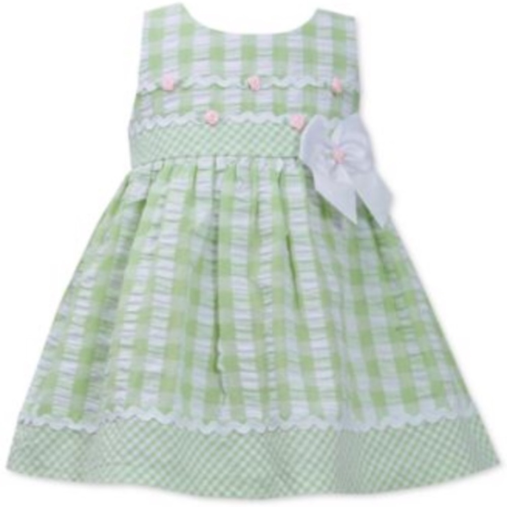 Adorable light green summer dress